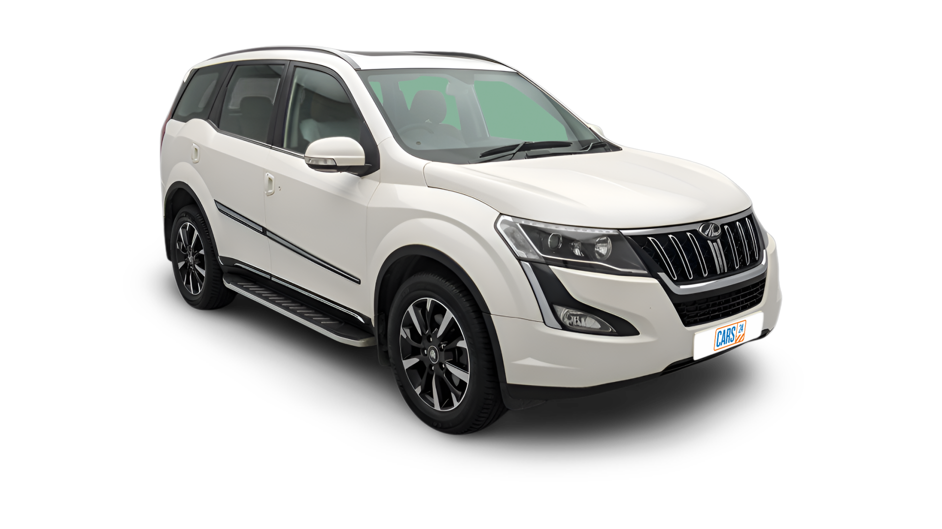 Mahindra XUV500-img